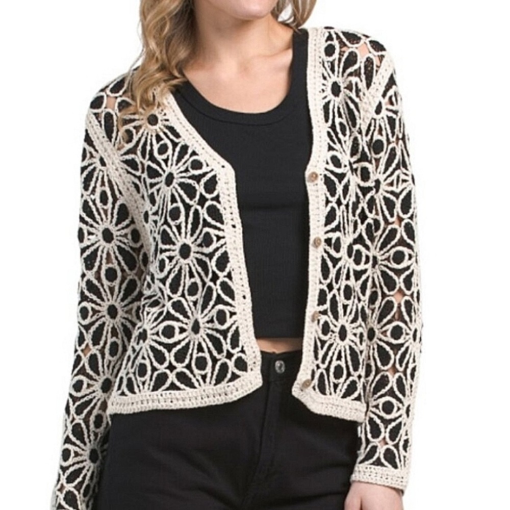 Solitaire Black and Cream Floral Crochet Sweater - Picture 4 of 4